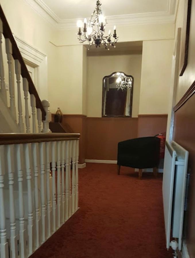 The York Hotel Wolverhampton Bagian luar foto