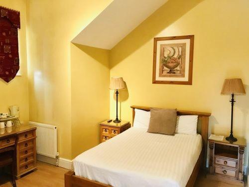 The York Hotel Wolverhampton Bagian luar foto